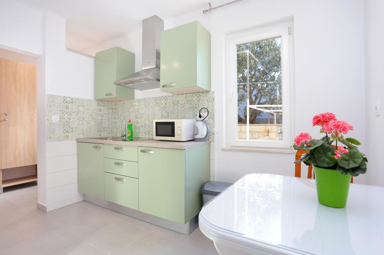 Apartments By The Sea Duce, Omis - 2737 Zewnętrze zdjęcie