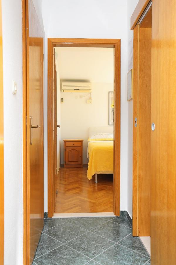 Apartments By The Sea Duce, Omis - 2737 Zewnętrze zdjęcie