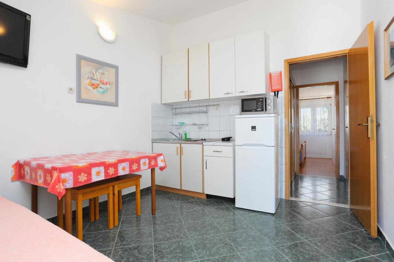 Apartments By The Sea Duce, Omis - 2737 Zewnętrze zdjęcie